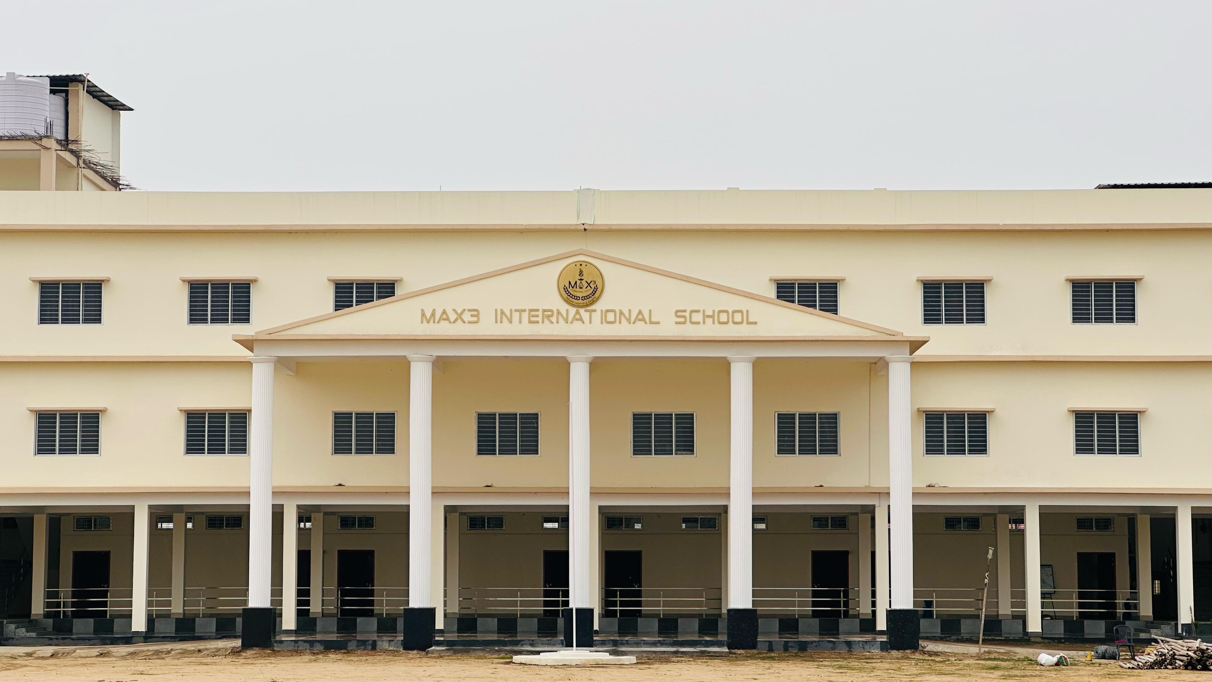 Max3 School Image 1